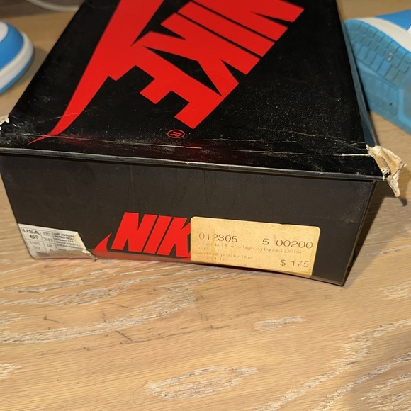 RETRO JORDAN 1 UNC 2015 RELEASE - Picture 5 of 5